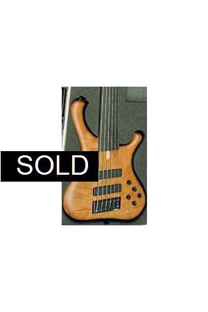 Marleaux Consat Fretless Edition 6 Custom Marleaux Consat Fretless Edition 6 Custom